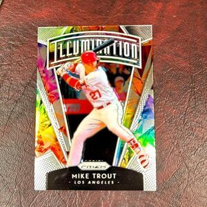 2019 Panini Prizm Illumination Mike Trout #I-10 mint condition
